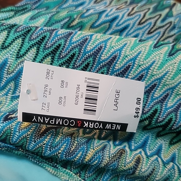 Womans sleeveless cute summer ready dress, NY&C, L, new - Picture 2 of 3